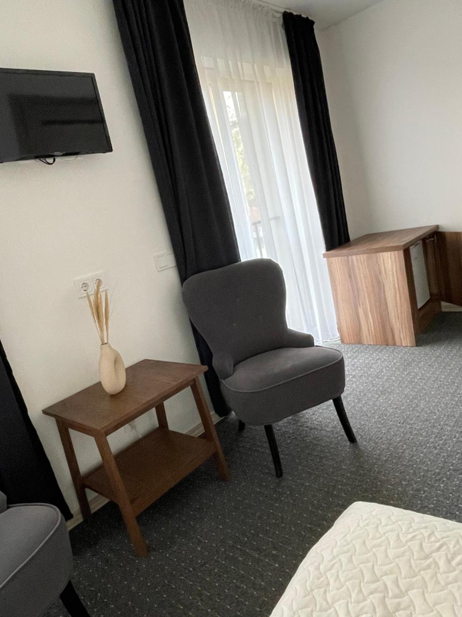 Izabeles Apartamentai Palanga Bagian luar foto