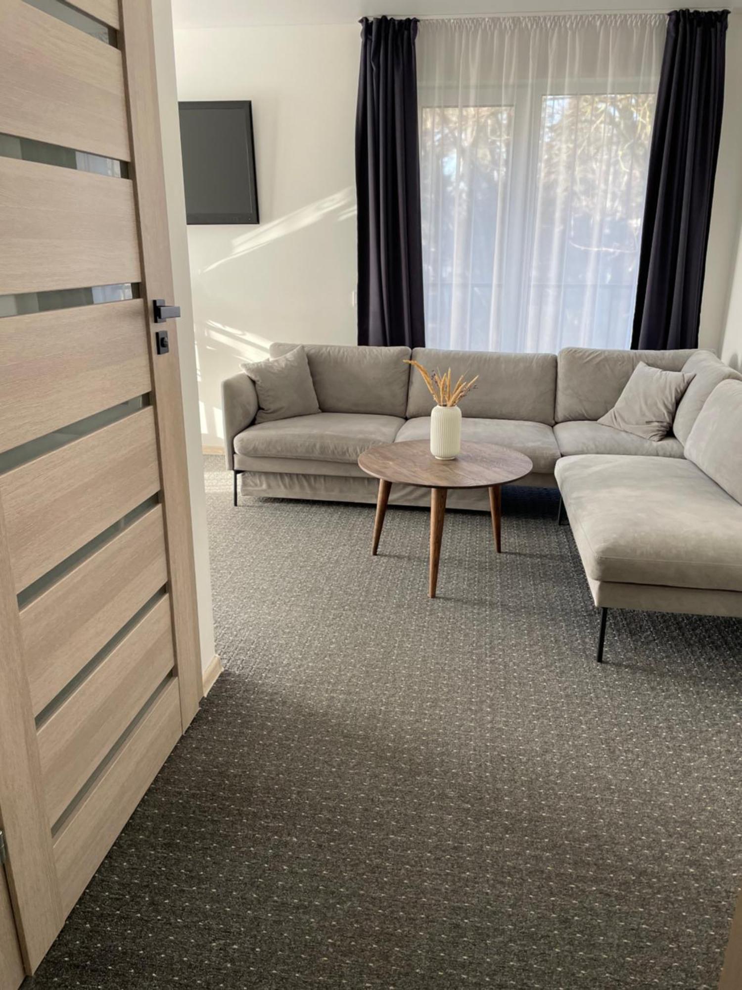 Izabeles Apartamentai Palanga Bagian luar foto